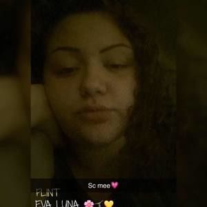 Meet your Posher, Eva